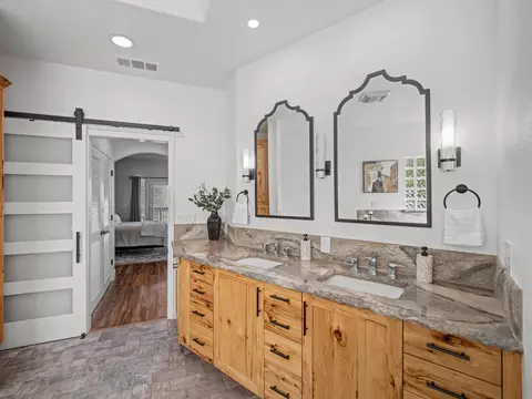 15223 Ledgewood Dr, Redding, CA 96001 photo 29
