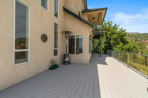 15223 Ledgewood Dr, Redding, CA 96001 photo 51