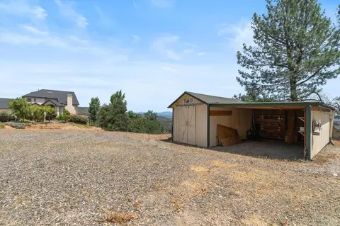 15223 Ledgewood Dr, Redding, CA 96001 photo 57