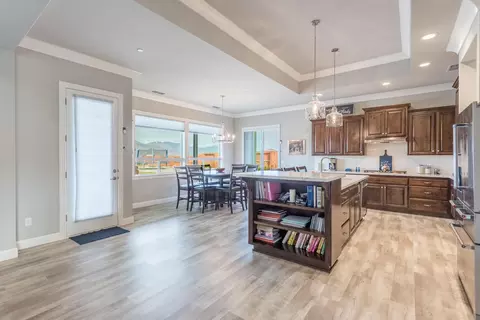 4720 Lower Springs Rd, Redding, CA 96001 photo 5