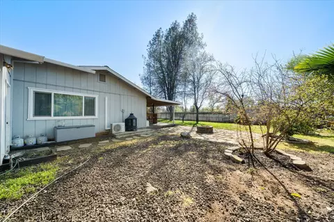 1750 Hawthorne Ct, Redding, CA 96002 photo 30