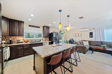 1750 Hawthorne Ct, Redding, CA 96002 photo 11