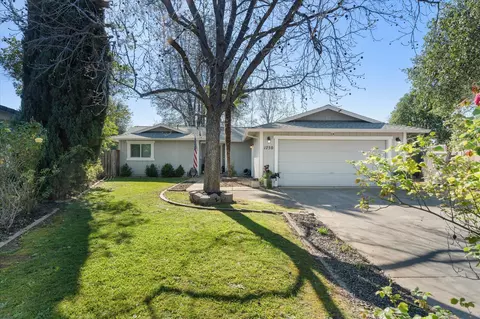 1750 Hawthorne Ct, Redding, CA 96002 photo 36