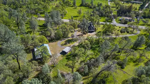View/Area - 8566 Placer Rd, Redding, CA 96001 photo 3 of 6