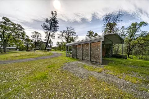 Exterior - 8566 Placer Rd, Redding, CA 96001 photo 15 of 23