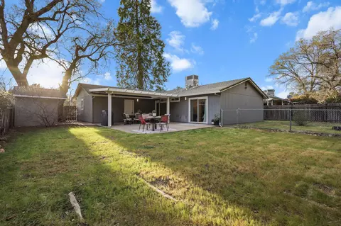 Exterior - 61 Tidmore Ln, Redding, CA 96003 photo 5 of 9