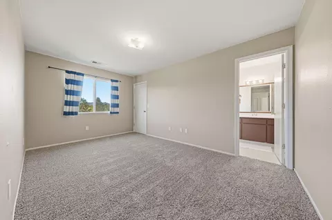 Bedroom - 16810 Winchell Dr, Redding, CA 96003 photo 2 of 8