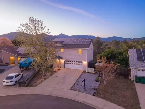 View/Area - 16810 Winchell Dr, Redding, CA 96003 photo 8 of 10