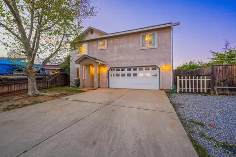 Exterior - 16810 Winchell Dr, Redding, CA 96003 photo 3 of 13