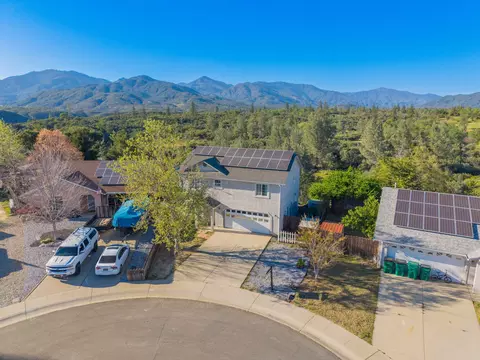 View/Area - 16810 Winchell Dr, Redding, CA 96003 photo 9 of 10