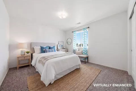 Bedroom - 16810 Winchell Dr, Redding, CA 96003 photo 3 of 8