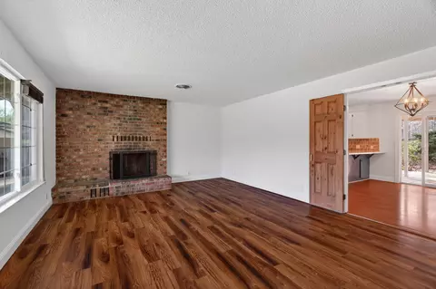 4160 Travona Ct, Redding, CA 96001 photo 3