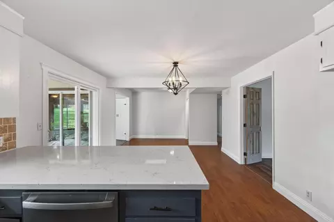 4160 Travona Ct, Redding, CA 96001 photo 9