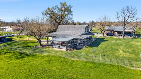 8837 Placitas Ln, Millville, CA 96062