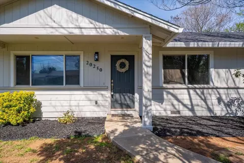 20250 Demac Dr, Redding, CA 96002 photo 3