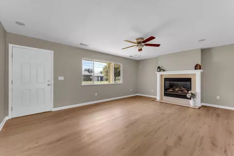 20250 Demac Dr, Redding, CA 96002 photo 4
