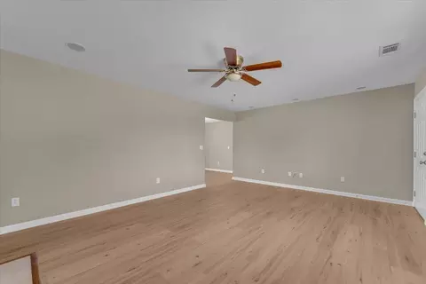20250 Demac Dr, Redding, CA 96002 photo 6