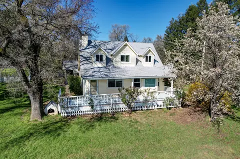 10241 Deschutes Rd, Palo Cedro, CA 96073