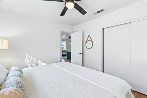 Bedroom - 1005 Gold St, Redding, CA 96001 photo 3 of 7