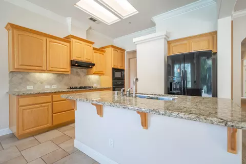 Kitchen - 1865 Dellwood Dr, Redding, CA 96003 photo 2 of 4