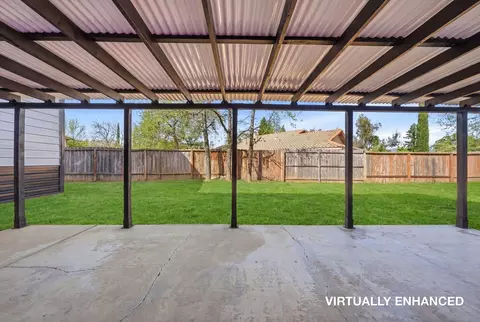 Exterior - 1692 Kildare Dr, Redding, CA 96001 photo 5 of 8