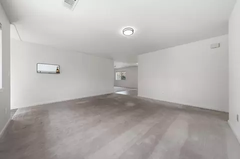 Living - 649 Lowe St, Redding, CA 96001 photo 2 of 6