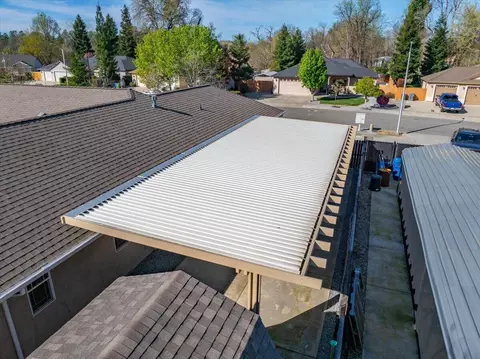 View/Area - 7253 Legacy Ct, Redding, CA 96001 photo 1 of 7