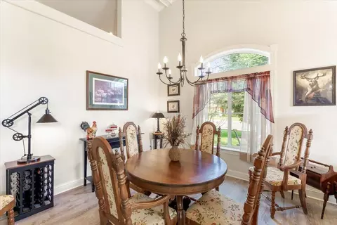 Dining - 4302 Yellowstone Dr, Redding, CA 96002 photo 1 of 2