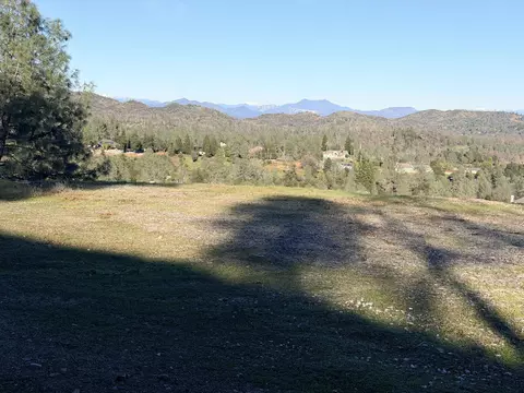 15333 Mountain Shadows Dr, Redding, CA 96001 photo 11