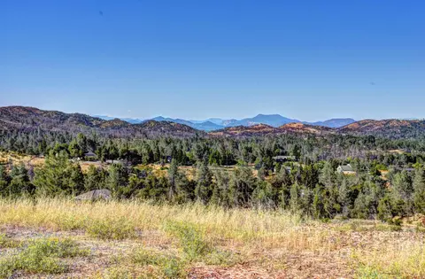 15333 Mountain Shadows Dr, Redding, CA 96001 photo 13