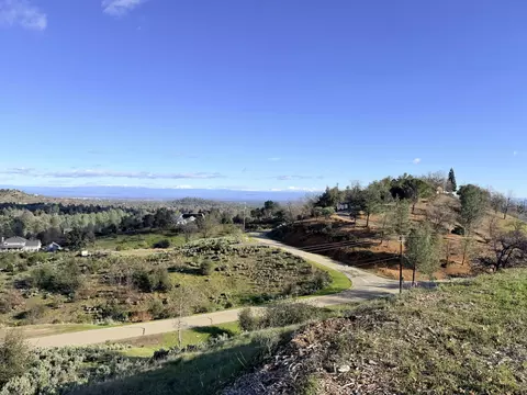 15333 Mountain Shadows Dr, Redding, CA 96001 photo 17