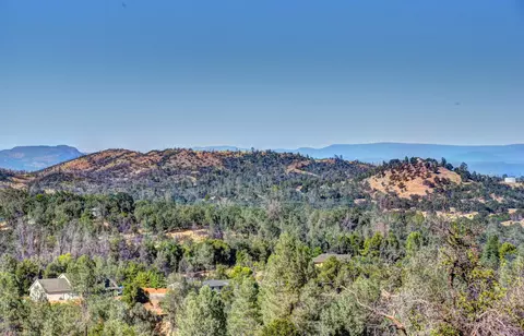 15333 Mountain Shadows Dr, Redding, CA 96001 photo 15