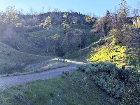 15333 Mountain Shadows Dr, Redding, CA 96001 photo 19