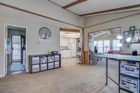 4555 Underwood Dr, Redding, CA 96003 photo 17