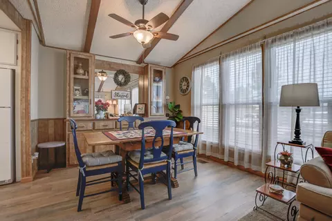 4555 Underwood Dr, Redding, CA 96003 photo 10