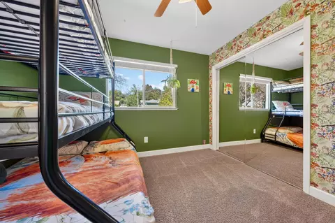 953 Oakmont Dr, Redding, CA 96003 photo 22