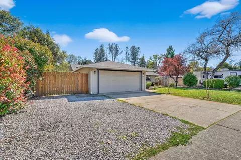 953 Oakmont Dr, Redding, CA 96003 photo 29