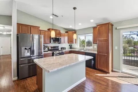 Kitchen - 3297 Bridgewater Ct, Redding, CA 96003 photo 1 of 2