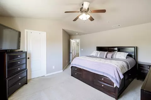 Bedroom - 3297 Bridgewater Ct, Redding, CA 96003 photo 9 of 9