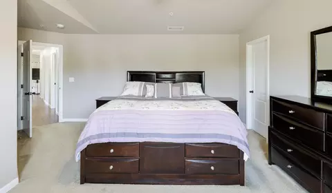 Bedroom - 3297 Bridgewater Ct, Redding, CA 96003 photo 8 of 9