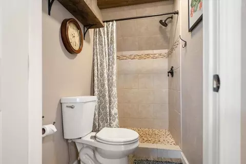 Bath - 300 E Minnesota Ave, Mccloud, CA 96057 photo 1 of 3