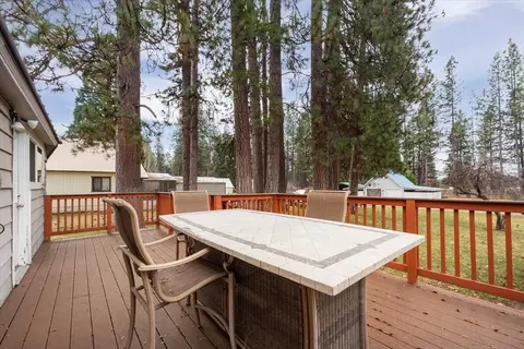 Exterior - 300 E Minnesota Ave, Mccloud, CA 96057 photo 1 of 6