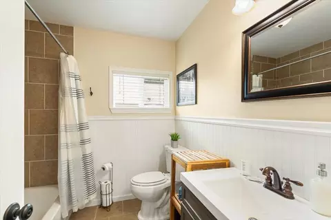 Bath - 300 E Minnesota Ave, Mccloud, CA 96057 photo 3 of 3