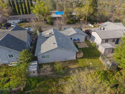 View/Area - 5961 Sierra Dr, Redding, CA 96003 photo 1 of 9
