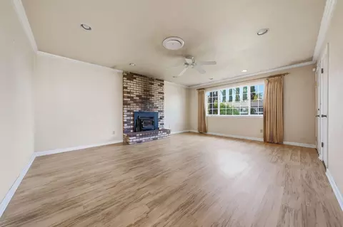 Living - 5961 Sierra Dr, Redding, CA 96003 photo 1 of 5
