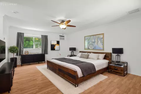 Bedroom - 2455 Belladonna St, Redding, CA 96002 photo 1 of 7
