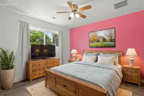 Bedroom - 2455 Belladonna St, Redding, CA 96002 photo 3 of 7