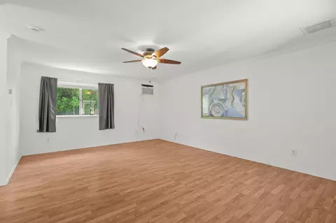 Living - 2455 Belladonna St, Redding, CA 96002 photo 1 of 3