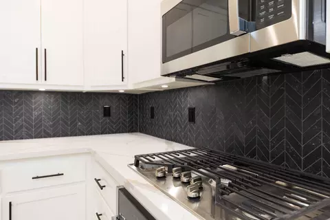 Kitchen - 14765 Molluc Dr, Red Bluff, CA 96080 photo 3 of 3