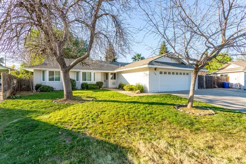 Exterior - 5782 Old Barn Way, Redding, CA 96001 photo 1 of 13